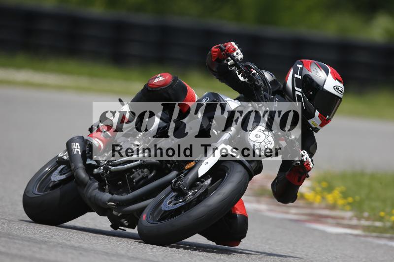 /Archiv-2024/29 12.06.2024 MOTO.CH Track Day ADR/Gruppe gelb/63